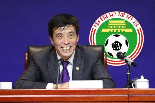 夏目彩